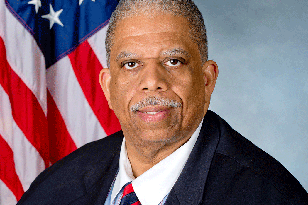 Leroy Comrie. Leroy Comrie.