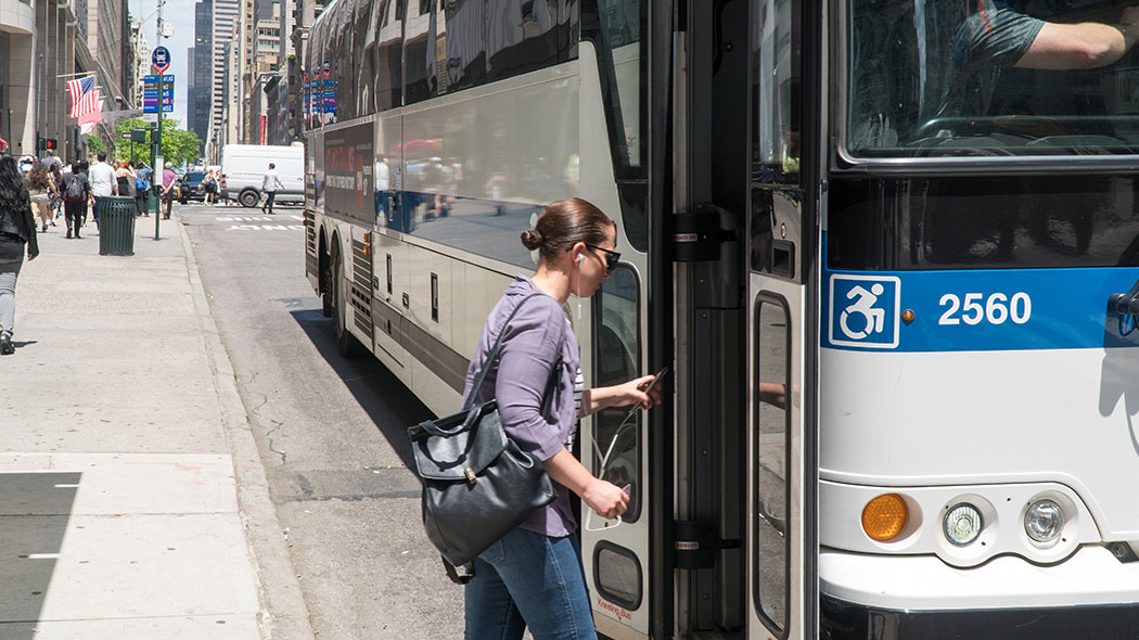 MTA bus on 5th Avenue.