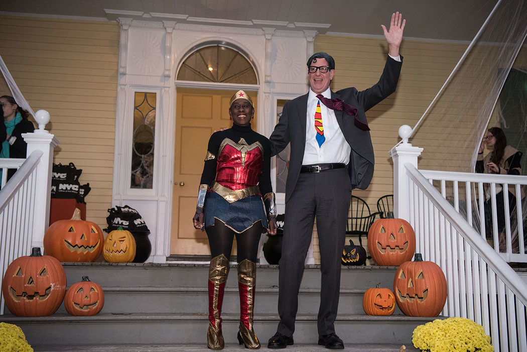 Mayor Bill de Blasio and First Lady Chirlane McCray host Gracie Mansion Halloween dressed at Clark Kent and Wonder Woman on Friday, October 27, 2017. 