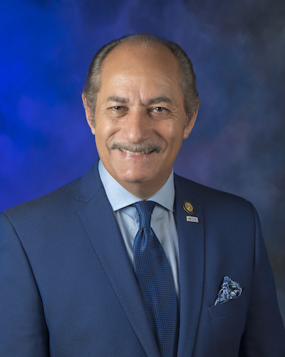 Dr. Guillermo Linares Dr. Guillermo Linares